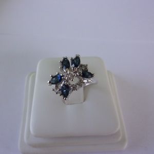 18KT HGE Espo Sapphire Color Fashion Ring Sz 6